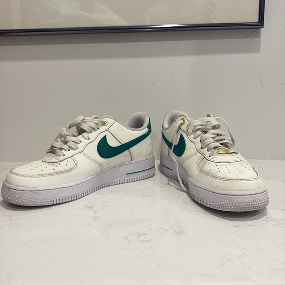 Air Force 1 '07 LV8 '40th Anniversary - Sail Malachite' - Picture 2 of 7